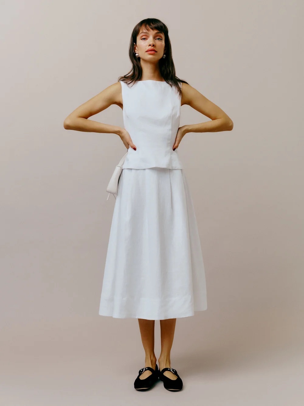Reformation Moya Linen Two Piece In White, NEW WITHOUT TAGS, UNWORN, NO FLAWS. - Picture 2 of 7
